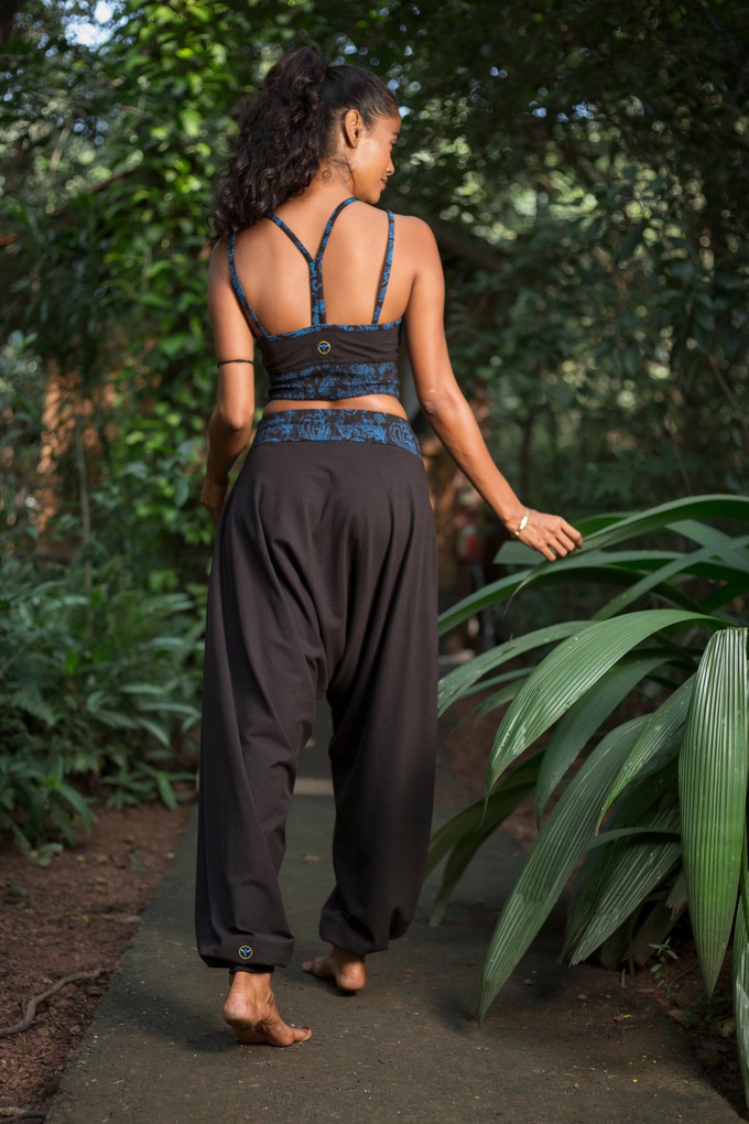 Wanderlust Black Harems from chaYkra
