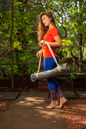 Eco Travel Yoga Mat (Blue & Brown) from chaYkra
