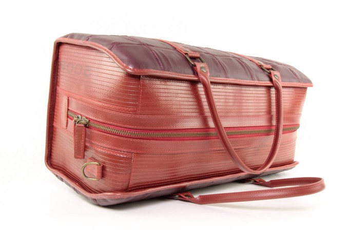 Leather Travel Bag from Elvis & Kresse