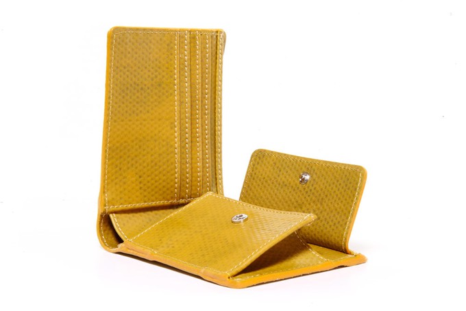 Billfold Wallet with Coin Pocket | Leather & Fire-hose from Elvis & Kresse