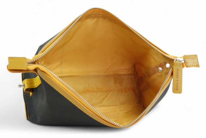 Medium Washbag | Printing Blanket & Fire-hose from Elvis & Kresse