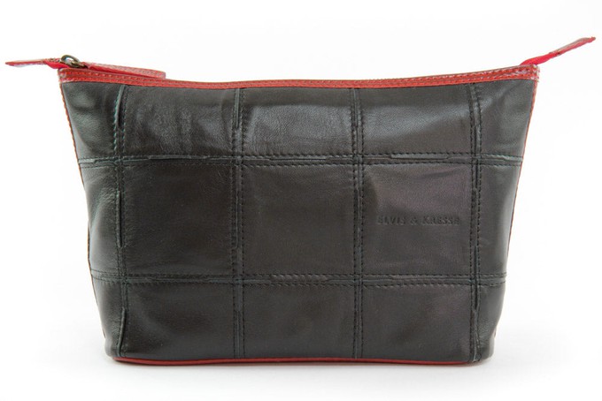 Cosmetics Case / Toiletry Bag | Leather & Fire-hose from Elvis & Kresse