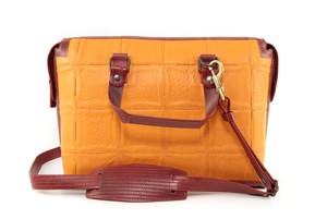 Metropolitan Bag | Leather & Fire-hose from Elvis & Kresse