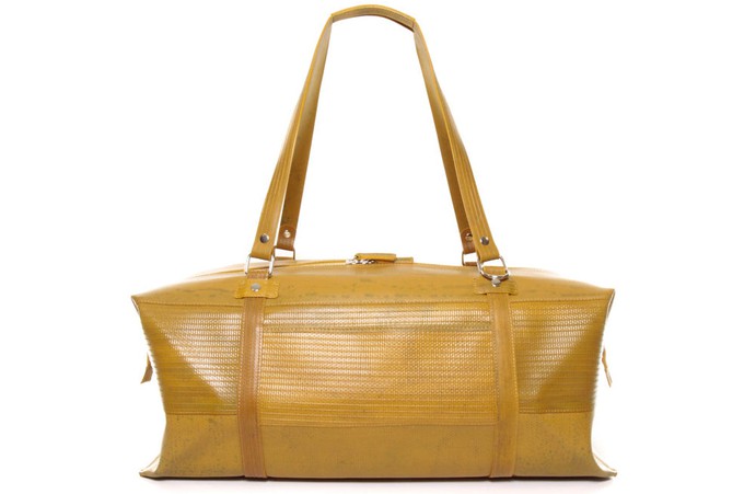 Weekend Bag | Fire-hose from Elvis & Kresse