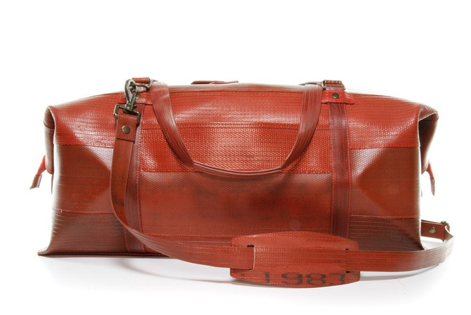 Weekend Bag | Fire-hose from Elvis & Kresse