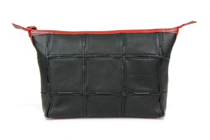 Cosmetics Case / Toiletry Bag | Leather & Fire-hose from Elvis & Kresse