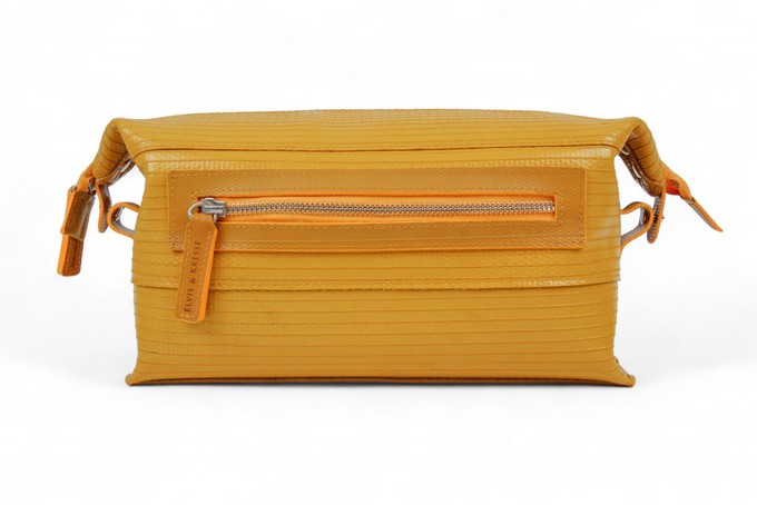 Large Washbag | Fire-hose from Elvis & Kresse
