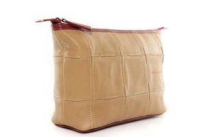 Cosmetics Case / Toiletry Bag | Leather & Fire-hose from Elvis & Kresse