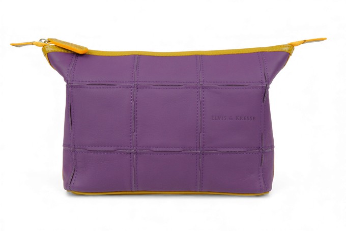 Cosmetics Case / Toiletry Bag | Leather & Fire-hose from Elvis & Kresse