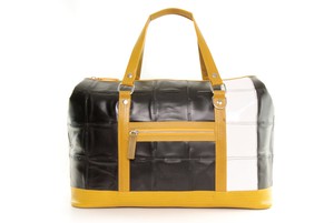 Gladstone Travel Bag | Leather & Fire-hose from Elvis & Kresse