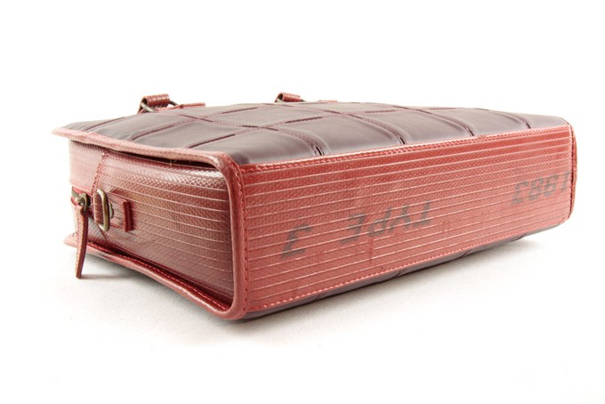 Leather Compact Briefcase from Elvis & Kresse