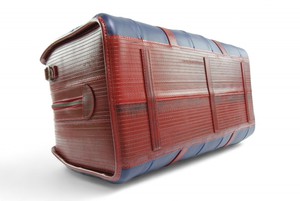 Overnight Bag | Leather & Fire-hose from Elvis & Kresse