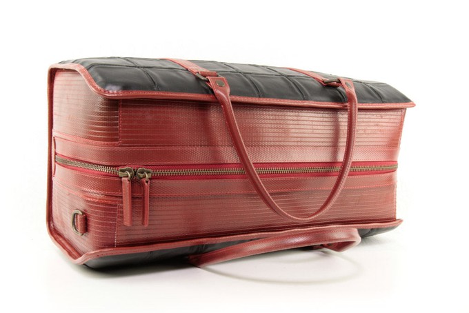 Leather Travel Bag from Elvis & Kresse