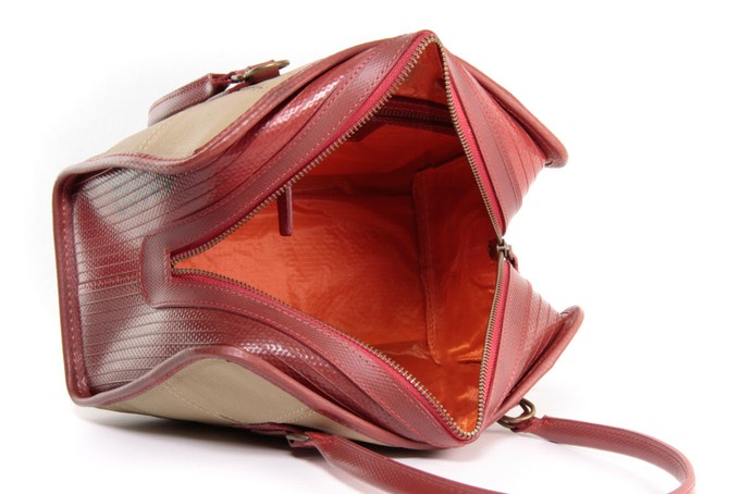 Small Post Bag | Leather & Fire-hose from Elvis & Kresse