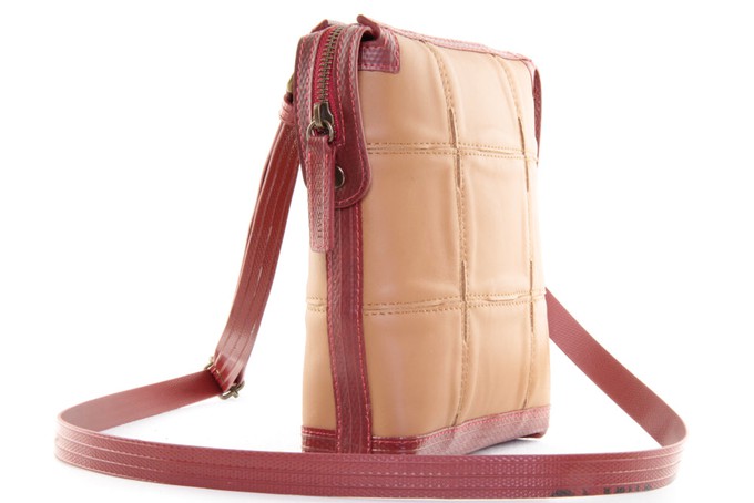 Saddle Bag | Leather & Fire-hose from Elvis & Kresse