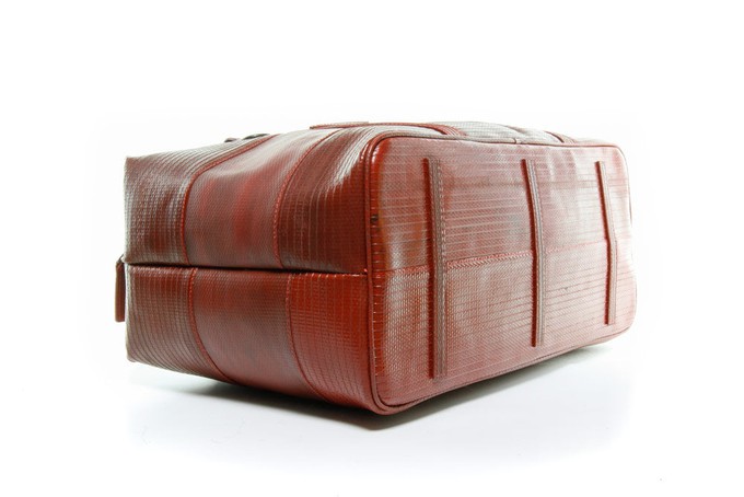 Gladstone Travel Bag | Fire-hose from Elvis & Kresse