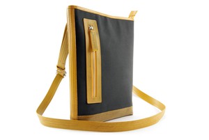 Reporter Bag | Printing Blanket & Fire-hose from Elvis & Kresse