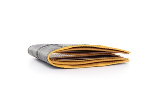 Compact Wallet | Leather & Fire-hose from Elvis & Kresse