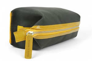 Medium Washbag | Printing Blanket & Fire-hose from Elvis & Kresse