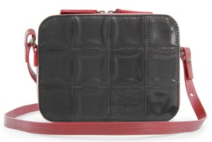 Disco Bag | Leather & Fire-hose from Elvis & Kresse