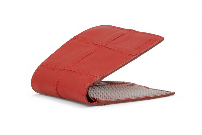 Billfold Wallet | Leather & Fire-hose from Elvis & Kresse