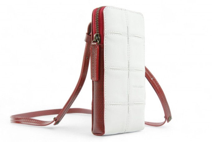 Crossbody pouch | Leather & Fire-hose from Elvis & Kresse