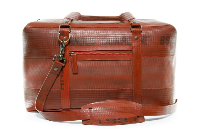 Gladstone Travel Bag | Fire-hose from Elvis & Kresse
