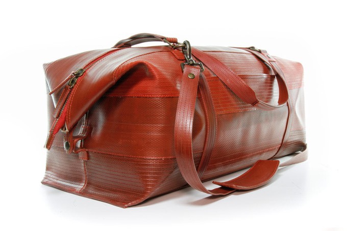 Weekend Bag | Fire-hose from Elvis & Kresse