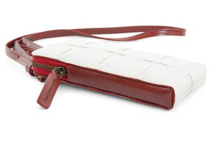 Crossbody pouch | Leather & Fire-hose from Elvis & Kresse