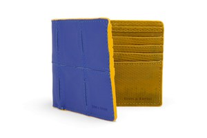 Billfold Wallet | Leather & Fire-hose from Elvis & Kresse