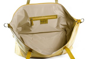 Weekend Bag | Fire-hose from Elvis & Kresse