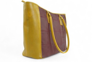 Classic Tote | Leather & Fire-hose from Elvis & Kresse