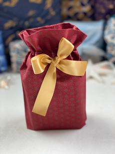 Gift Bag - Ruby & Bronze Geometric Stars via FabRap