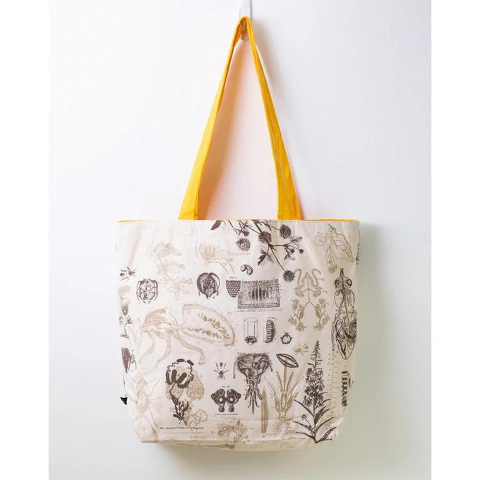 Honey bee shoulder bag from Fairy Positron