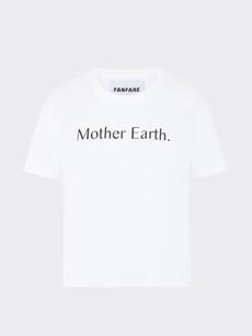 100% GOTs Certified Organic Cotton Mother Earth T-shirt via Fanfare Label