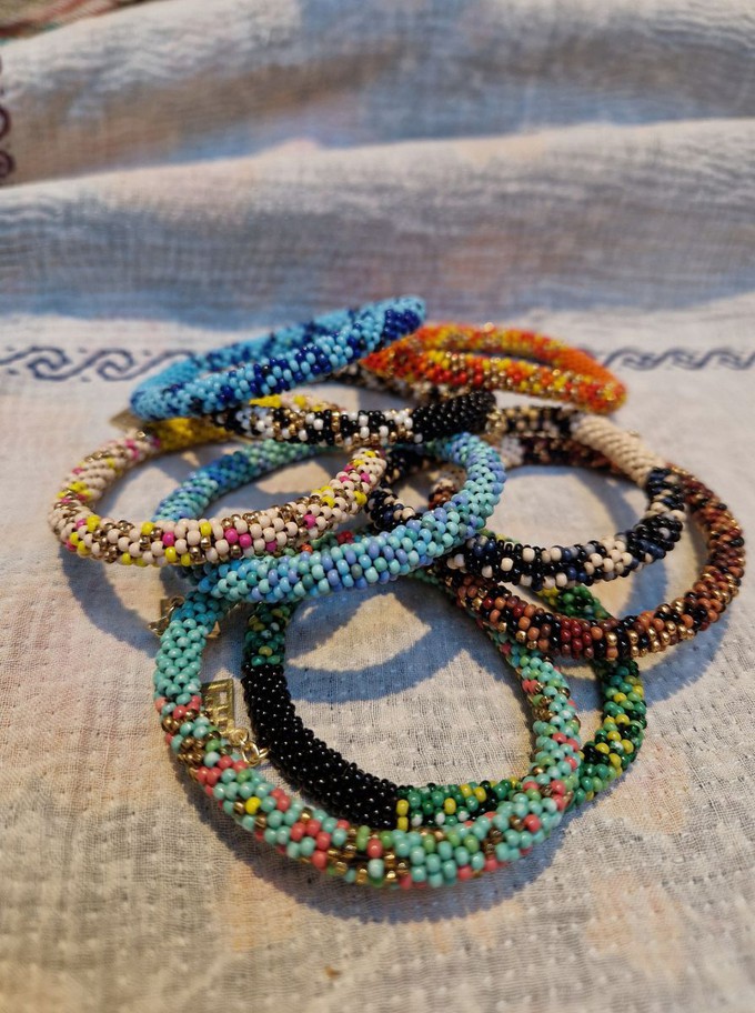 bracelet beaded embrace from Fifth Origins