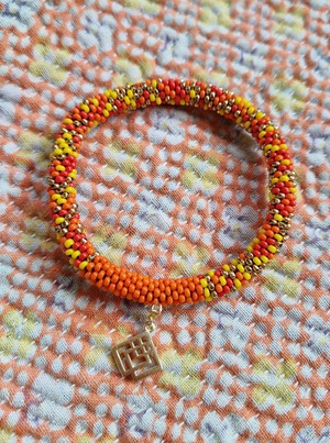 bracelet beaded embrace from Fifth Origins