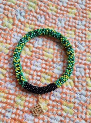 bracelet beaded embrace from Fifth Origins
