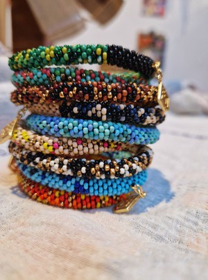 bracelet beaded embrace from Fifth Origins