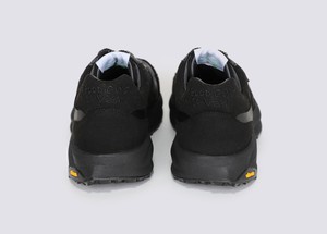 BABER-GV vegan running shoes | ALL-BLACK from Good Guys Go Vegan