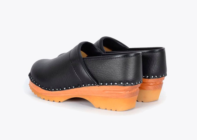 VAN GOGH closed vegan clogs |BLACK natural sole from Good Guys Go Vegan