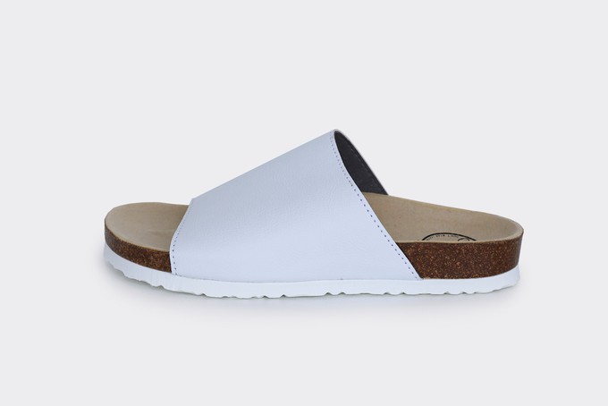 Project Cece JENNY vegan slide on White APPLESKIN