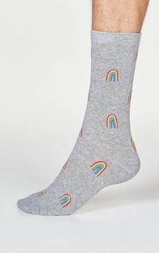 Socks Rainbow via Het Faire Oosten