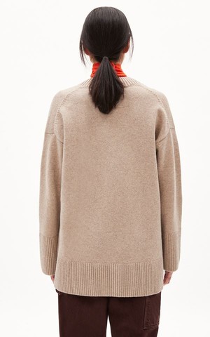Knit Cardaa from Het Faire Oosten
