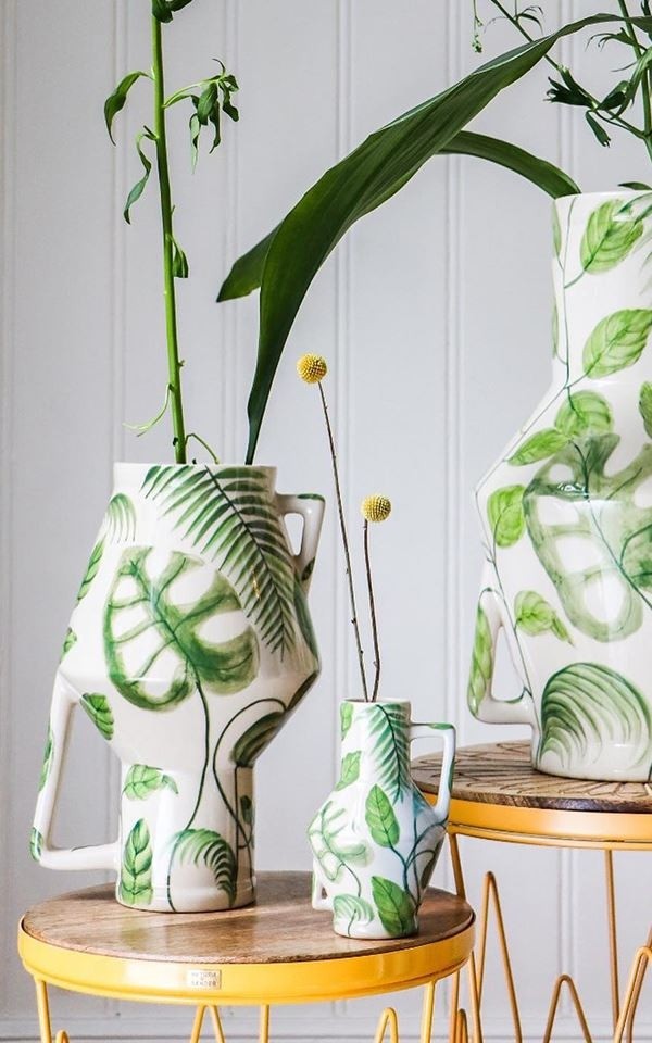 Vase Handpainted Jungle from Het Faire Oosten