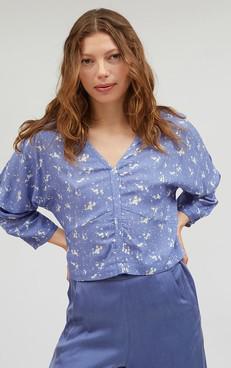 Blouse Eria Cosmos Print via Het Faire Oosten