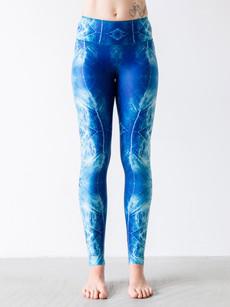 Yoga Pants Petal Petrol via Hoessee