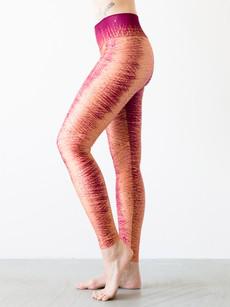 Yoga Pants Winddrawings Red via Hoessee