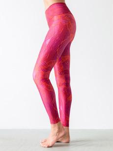 Yoga Pants Paradise Birds Red via Hoessee