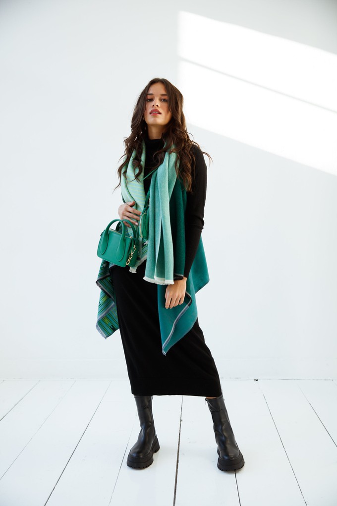 PETITE Light Wool Cape Fusion Green from JULAHAS
